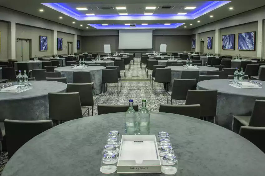 Conference venues in London: De Vere Wokefield Estate Conference venues in London: De Vere Wokefield Estate