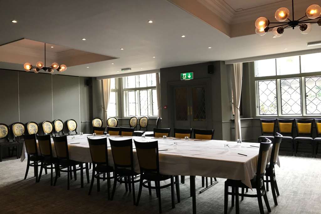 Party venues in London: The Bridge Hotel