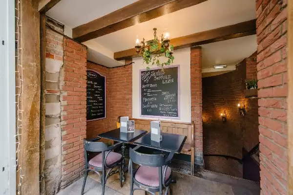 Party venues in London: Jamies Suffolk Lane