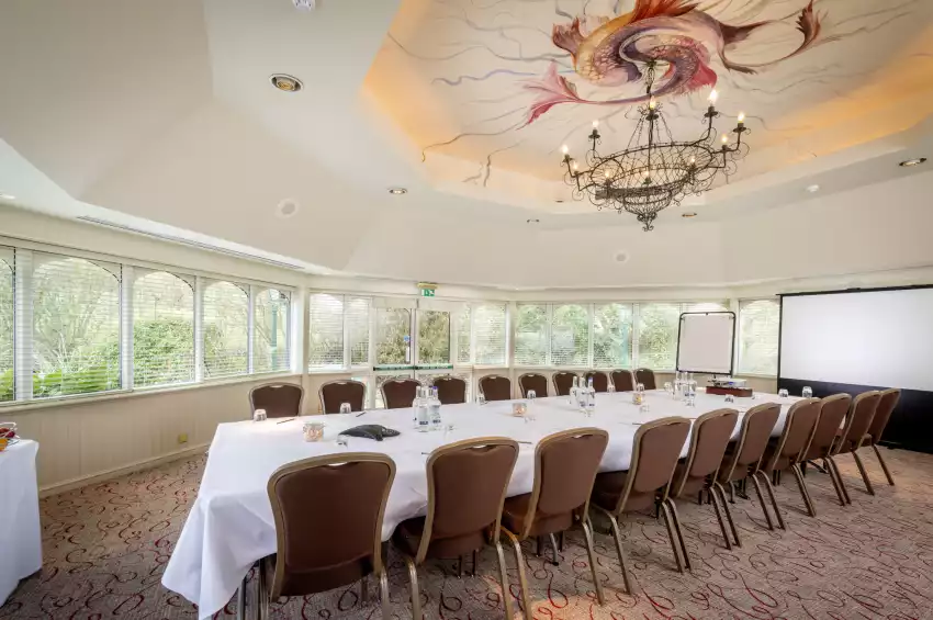 Donnington Valley Hotel 