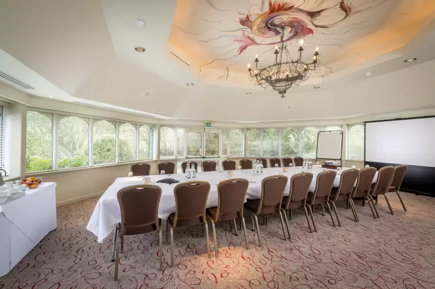 Donnington Valley Hotel 