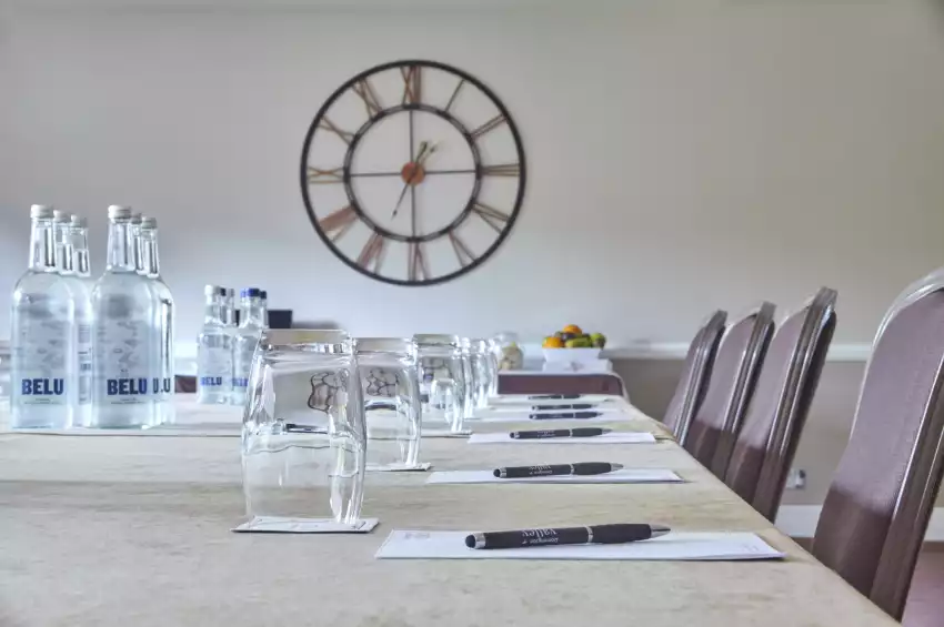 Donnington Valley Hotel 