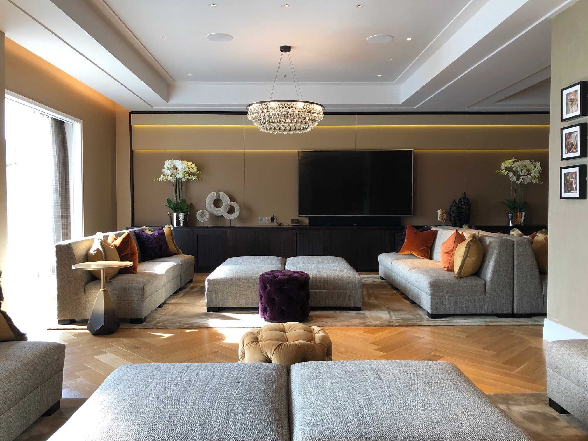 Thames Penthouse