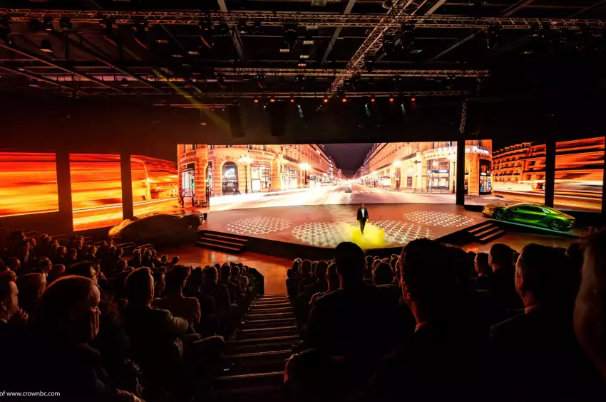 Stadium MK & Doubletree by Hilton MK