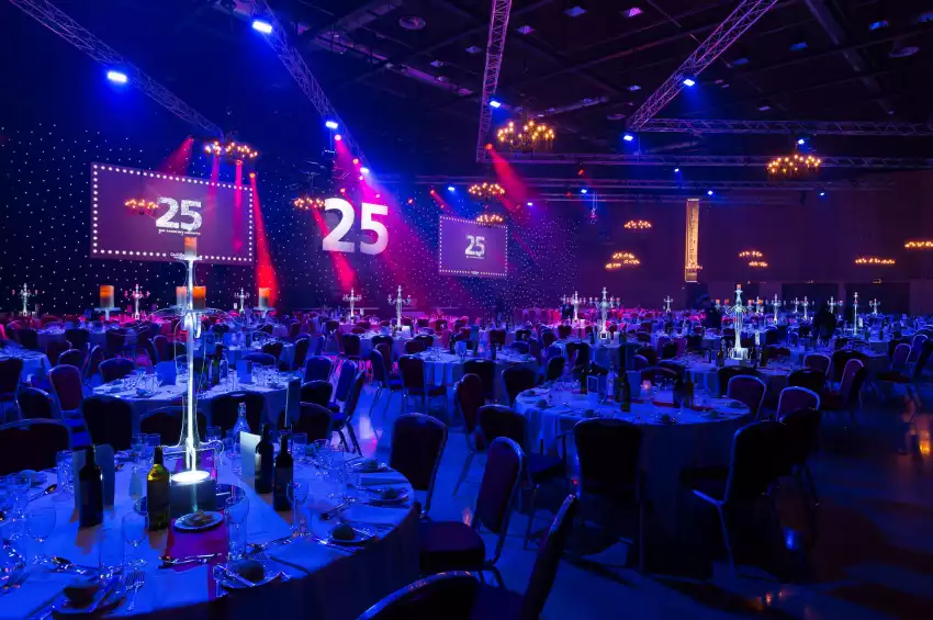 Stadium MK & Doubletree by Hilton MK