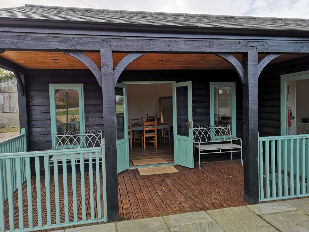 Breakfast room
