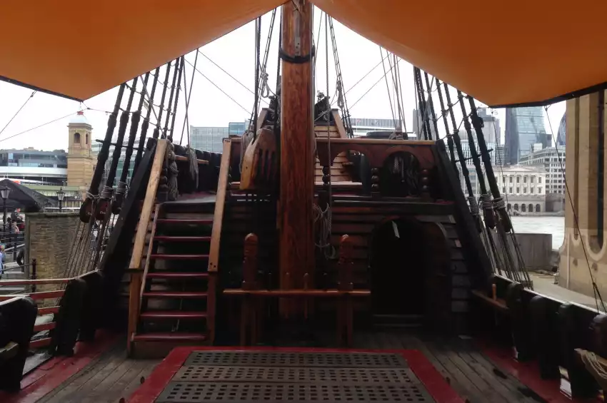 The Golden Hinde Ltd