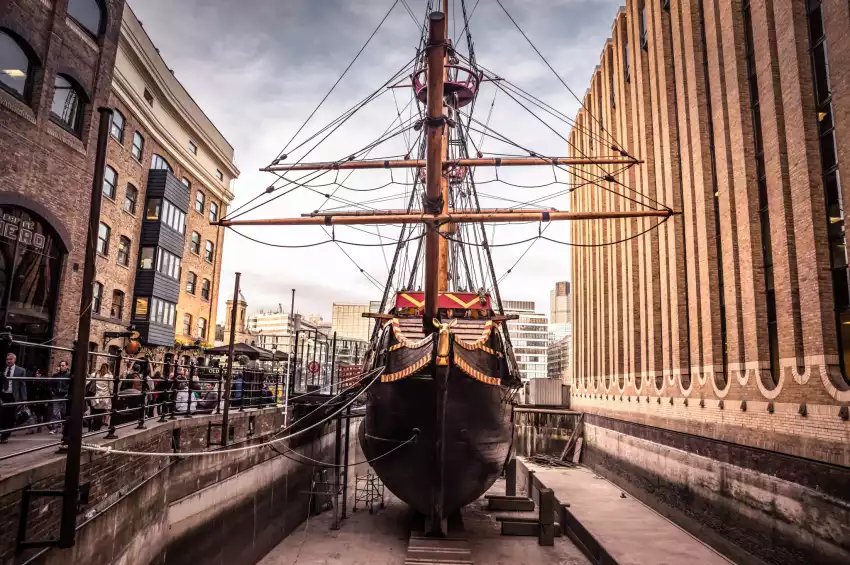 The Golden Hinde Ltd