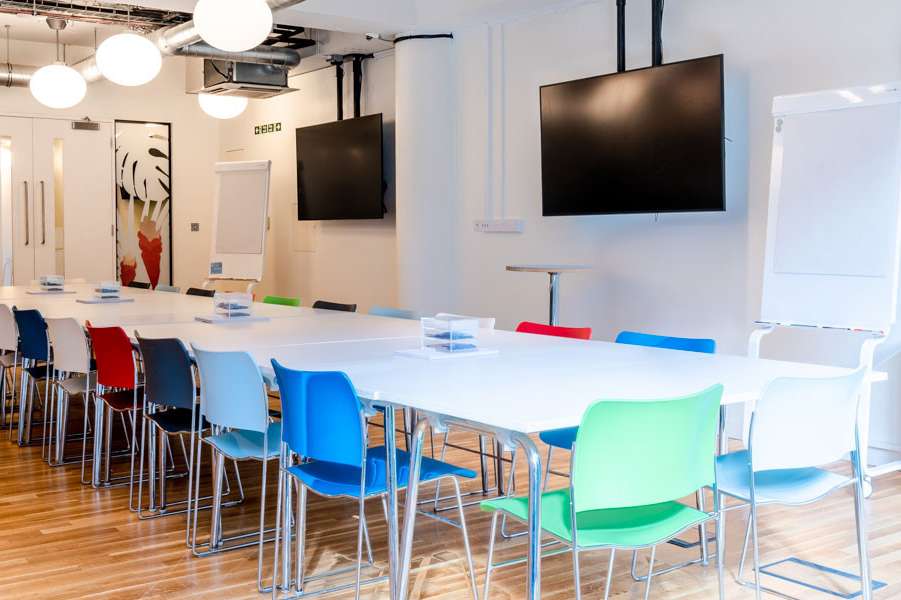 Wallacespace Clerkenwell Green