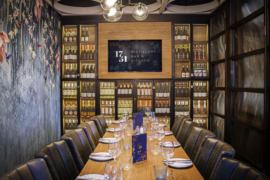 1751 Distillery, Bar & Restaurant 
