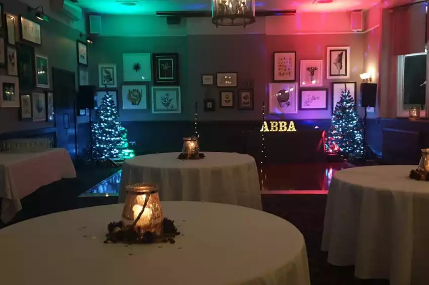 The Crown and Greyhound