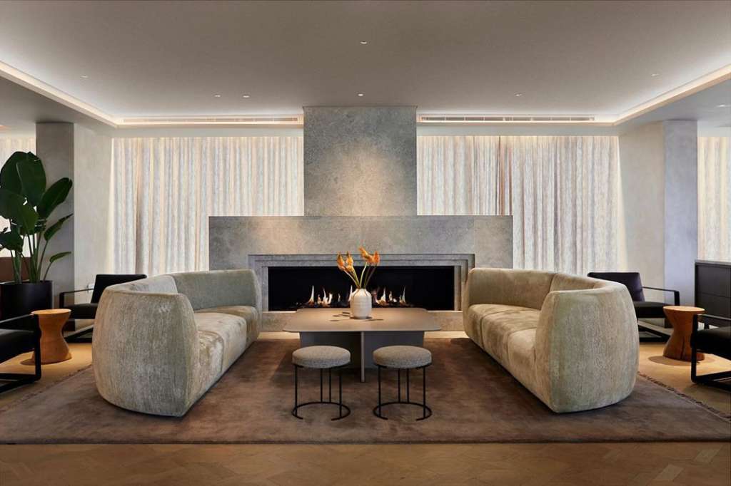 The Stratford at Manhattan Loft Gardens
