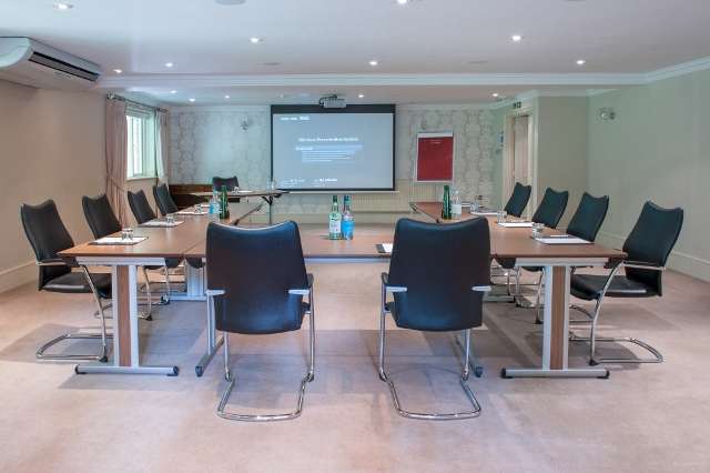 The Manor Elstree