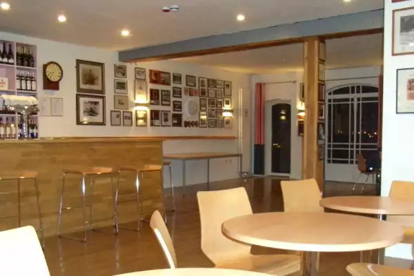 Auriol Kensington Rowing Club