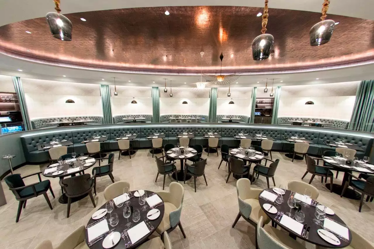 Whole venue - M GRILL & M RAW