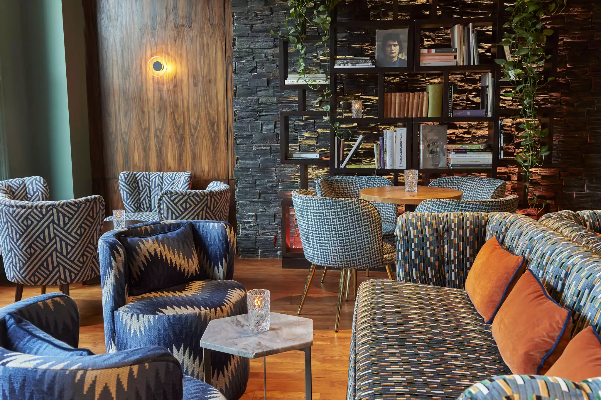 The Lounge