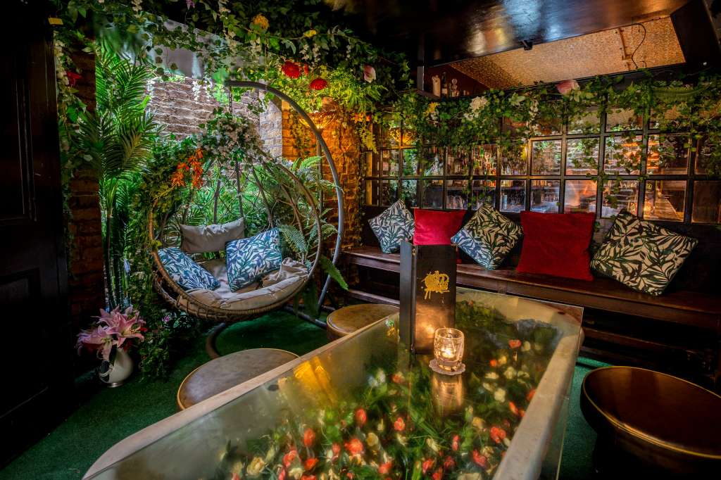 London Cocktail Club