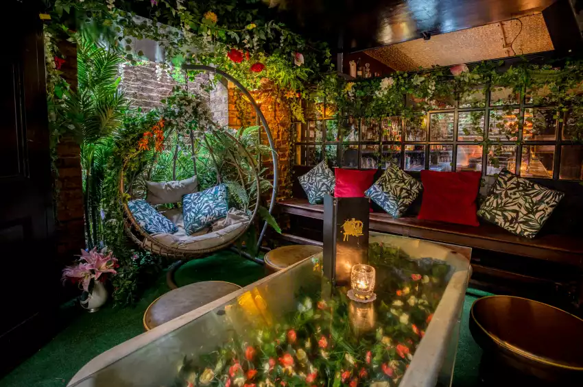 London Cocktail Club London Cocktail Club