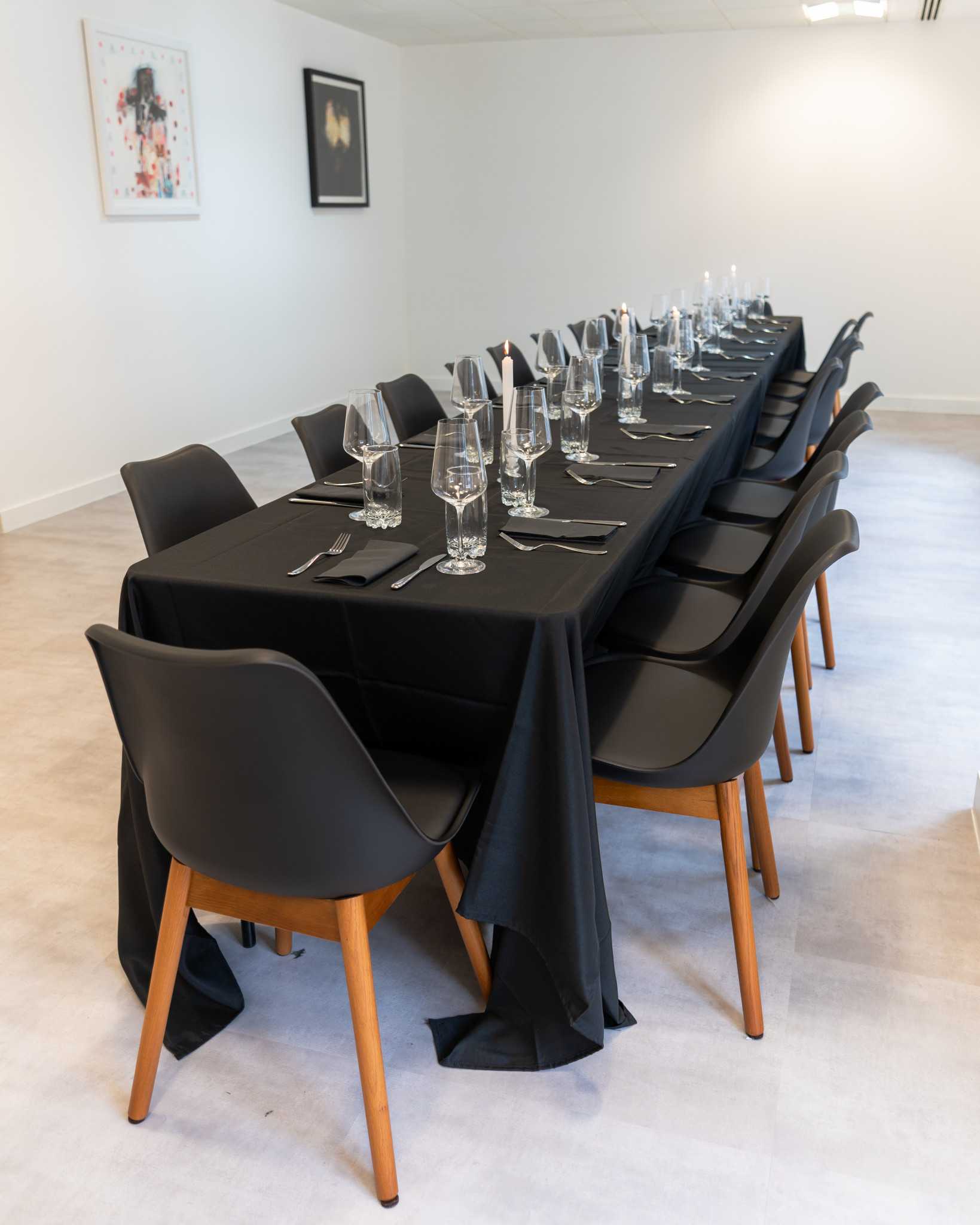 Alexandra Meeting Room 