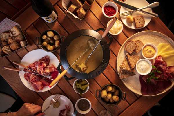 Haugen Restaurant London Alpine Theme