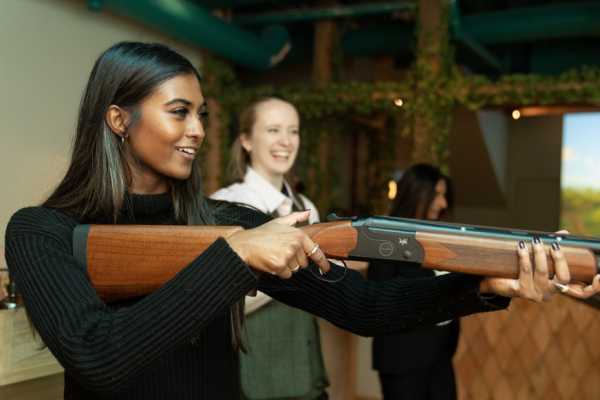 clays-london-activity-bar