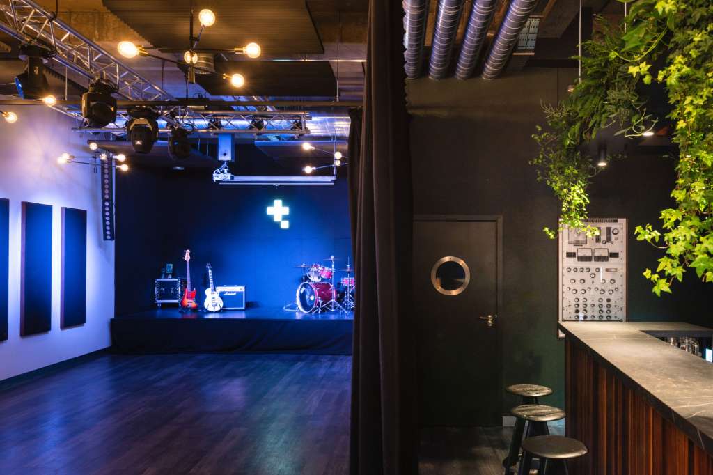 The Gallery 
