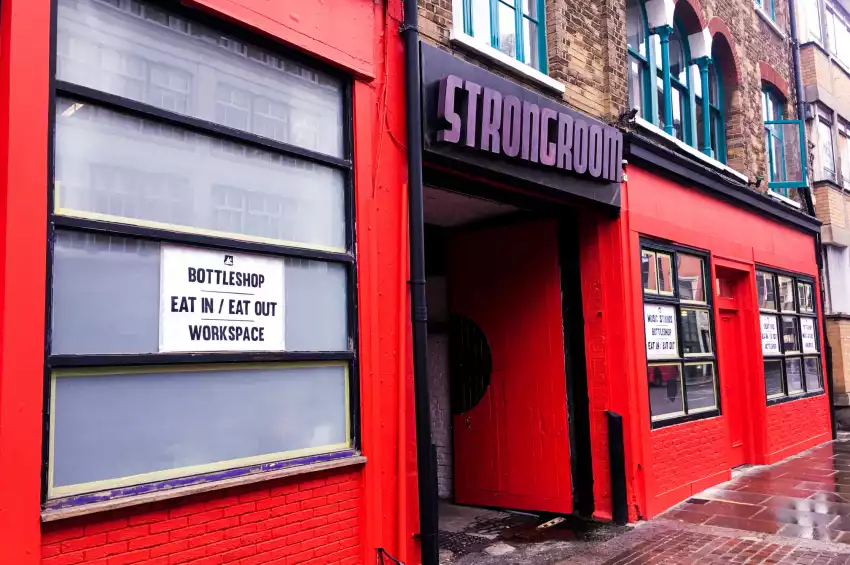 Strongroom Bar & Kitchen