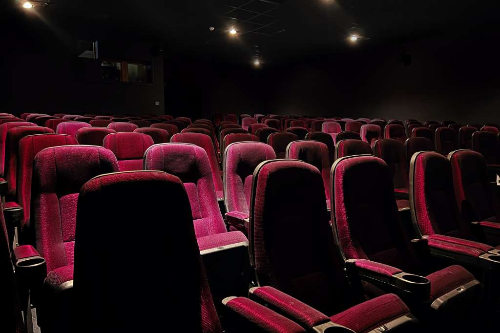 Genesis Cinema 