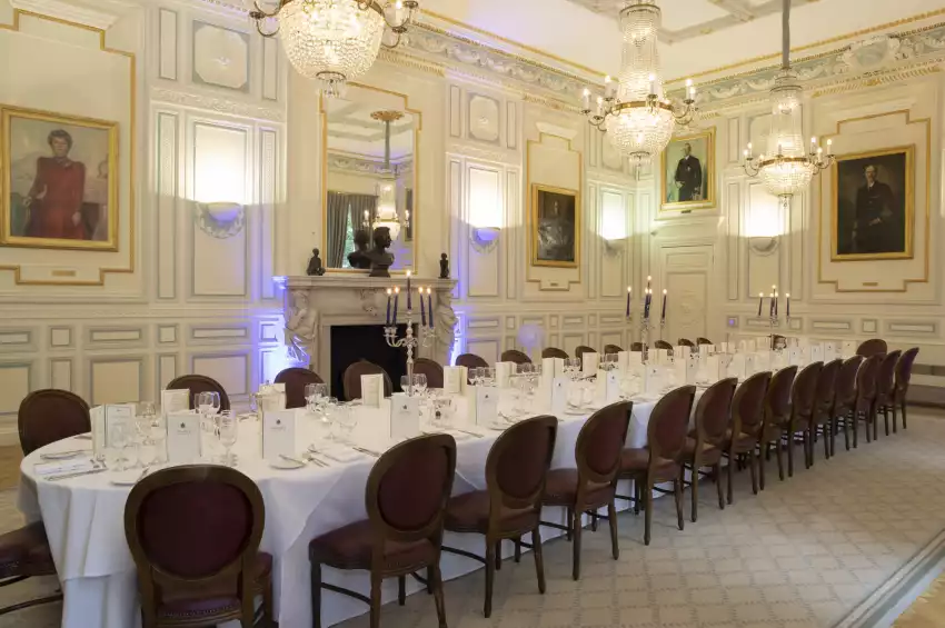 In and Out (Naval & Military) Club In and Out (Naval & Military) Club