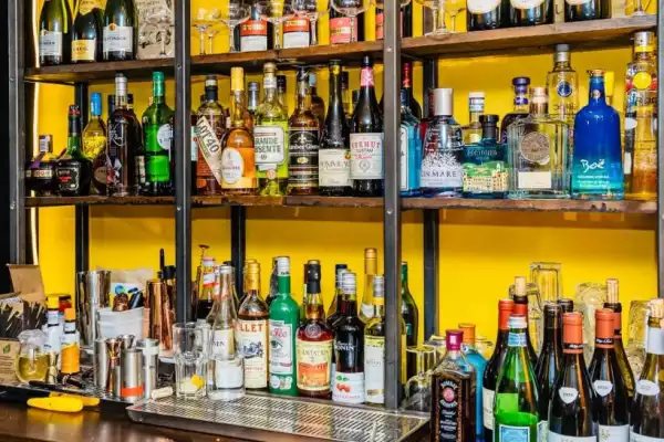 Clemence Bar