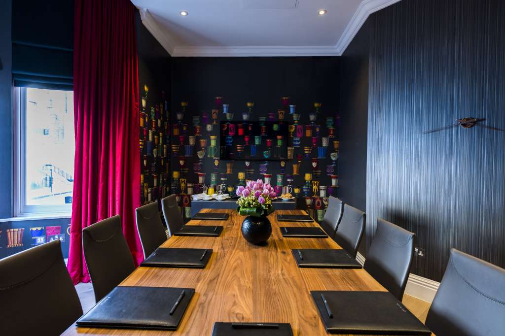 Hotel Xenia Autograph Collection