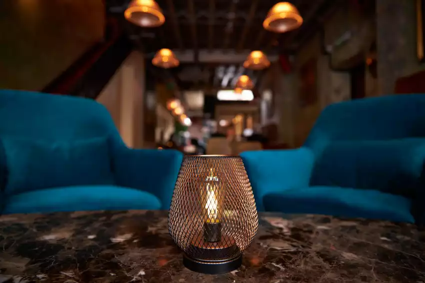 Martinez Members Cocktail Lounge 