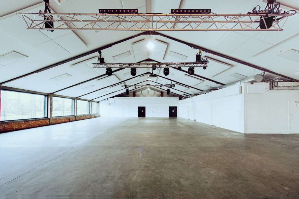 Oval Studios 