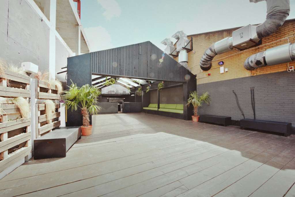 Oval Studios 