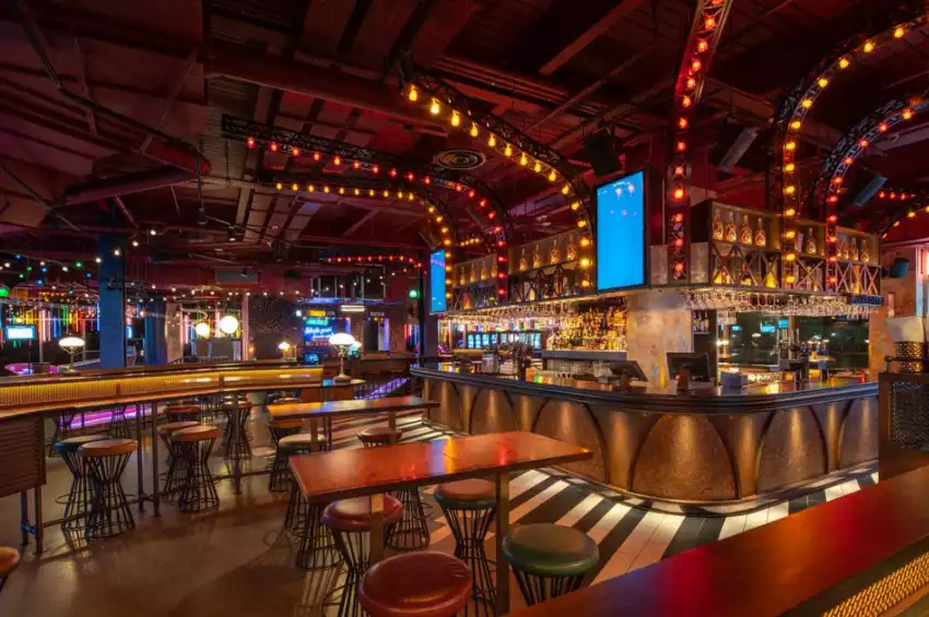 Puttshack - White City