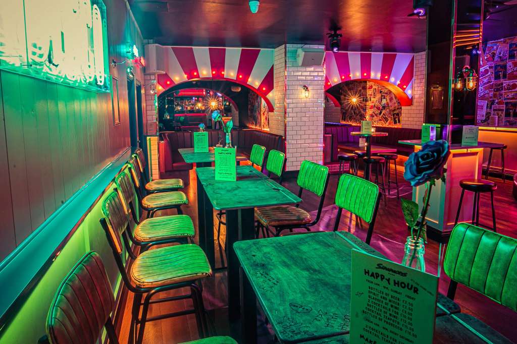 Simmons Bar Holborn
