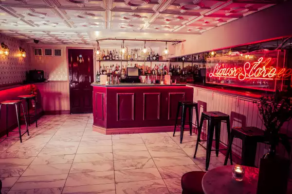 Simmons Liverpool Street