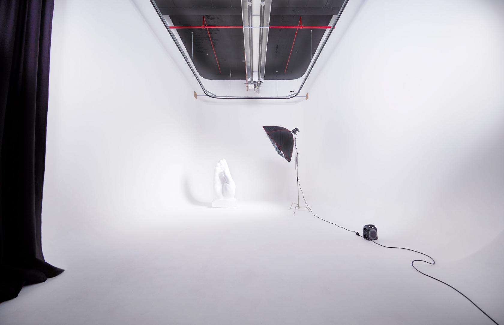 White/Blackbox