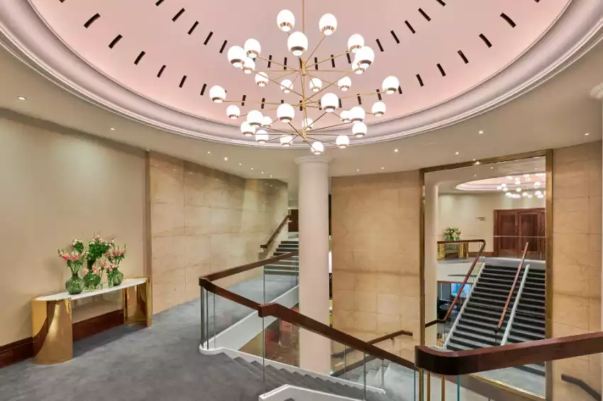 Hilton Park Lane Hilton Park Lane