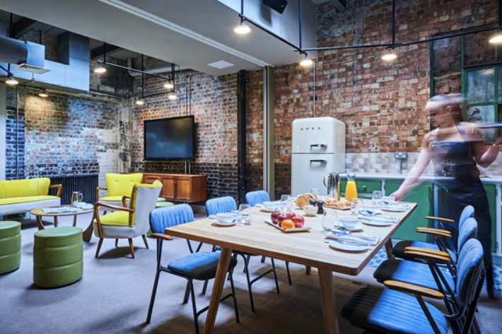New Road Hotel
