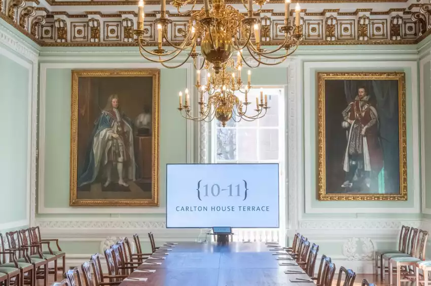 {10-11} Carlton House Terrace