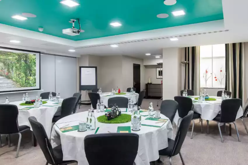 DoubleTree by Hilton London Kensington DoubleTree by Hilton London Kensington