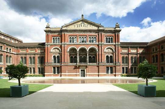 Victoria and Albert Museum