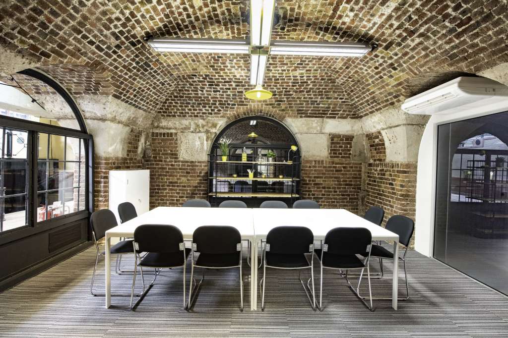 Tobacco Dock 