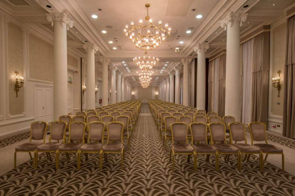 Hilton Waldorf