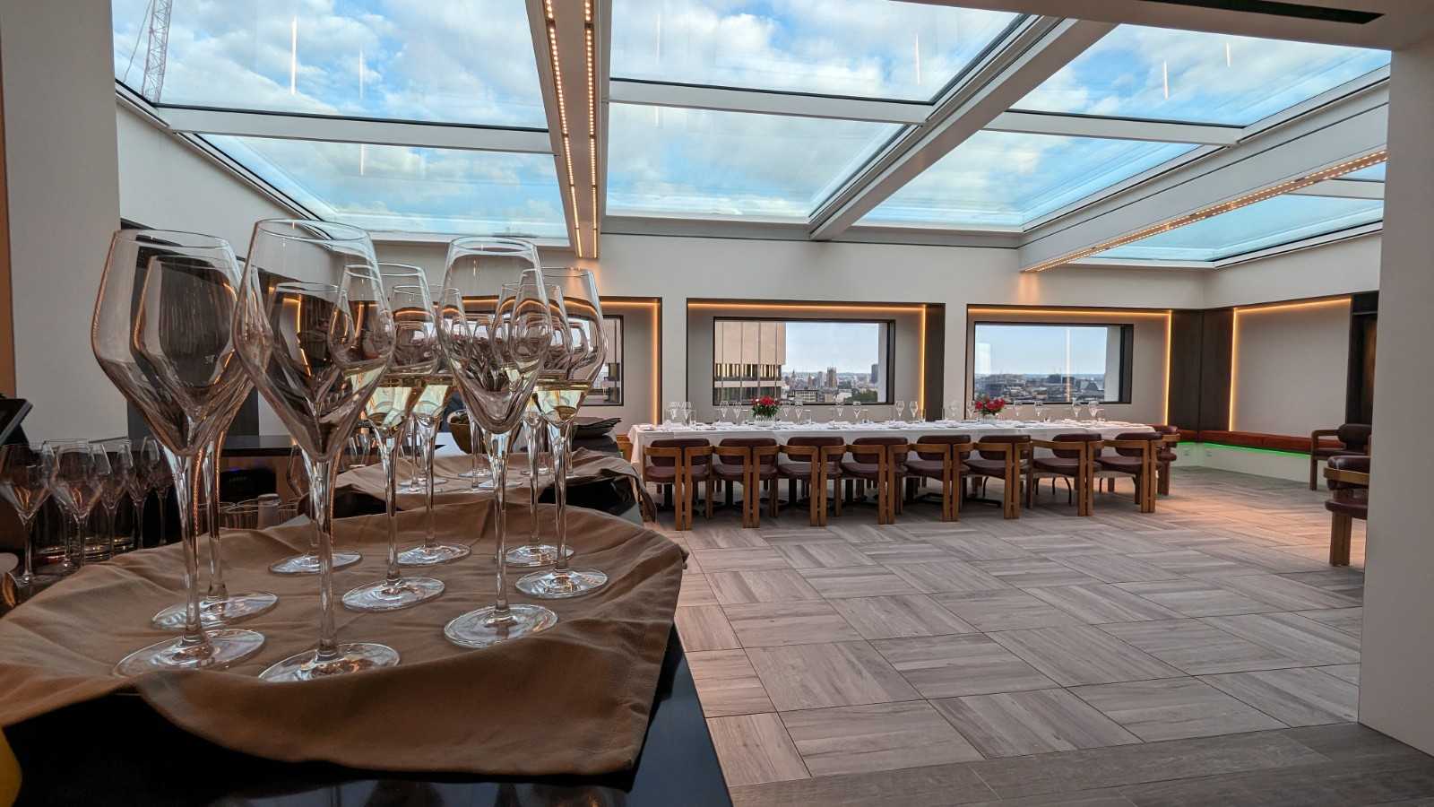 Met Lounge