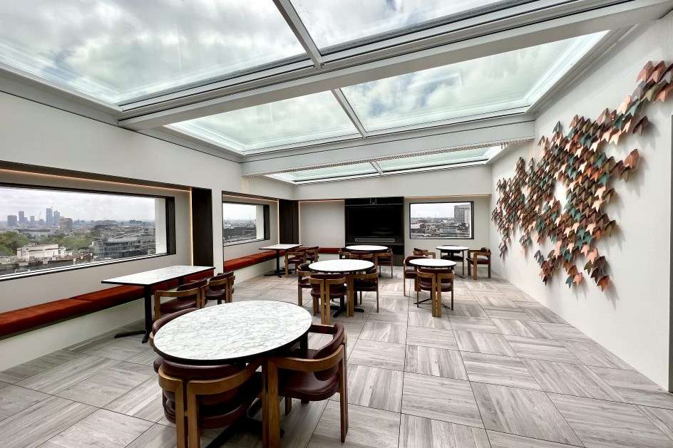 Met Lounge
