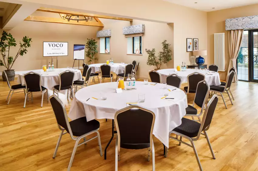 voco Lythe Hill Hotel & Spa