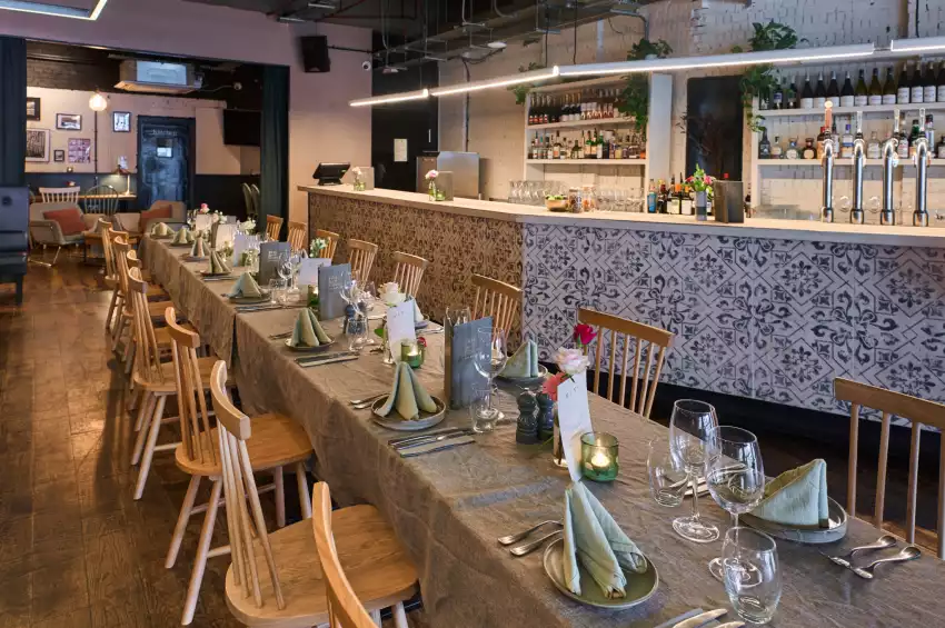 SW16 Bar and Kitchen SW16 Bar and Kitchen