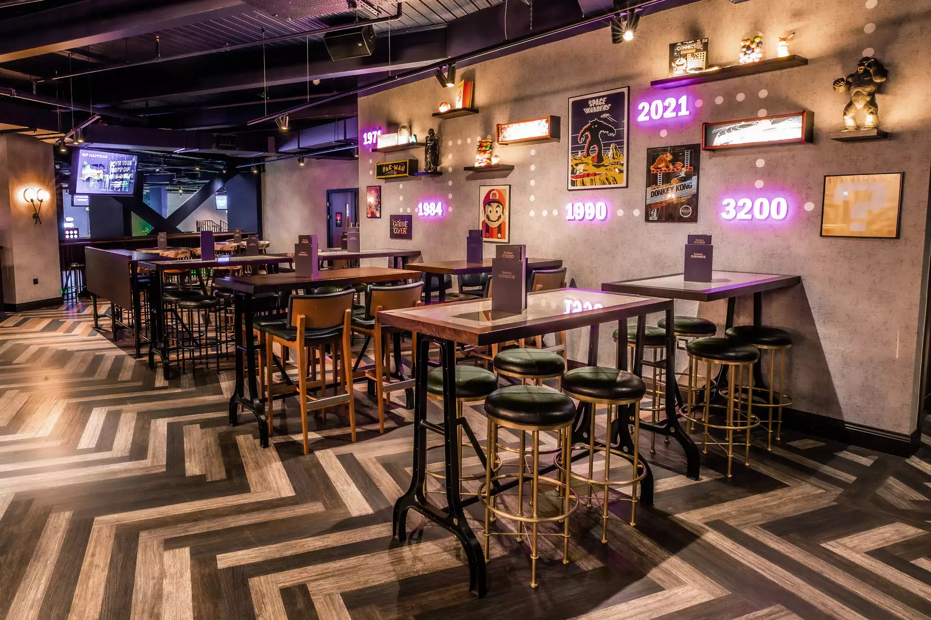 Sapphire semi-private area